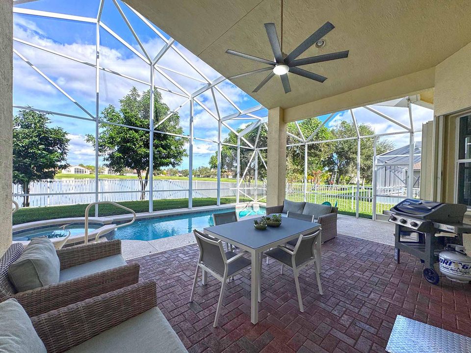 For Sale: $450,000 (4 beds, 3 baths, 2759 Square Feet)