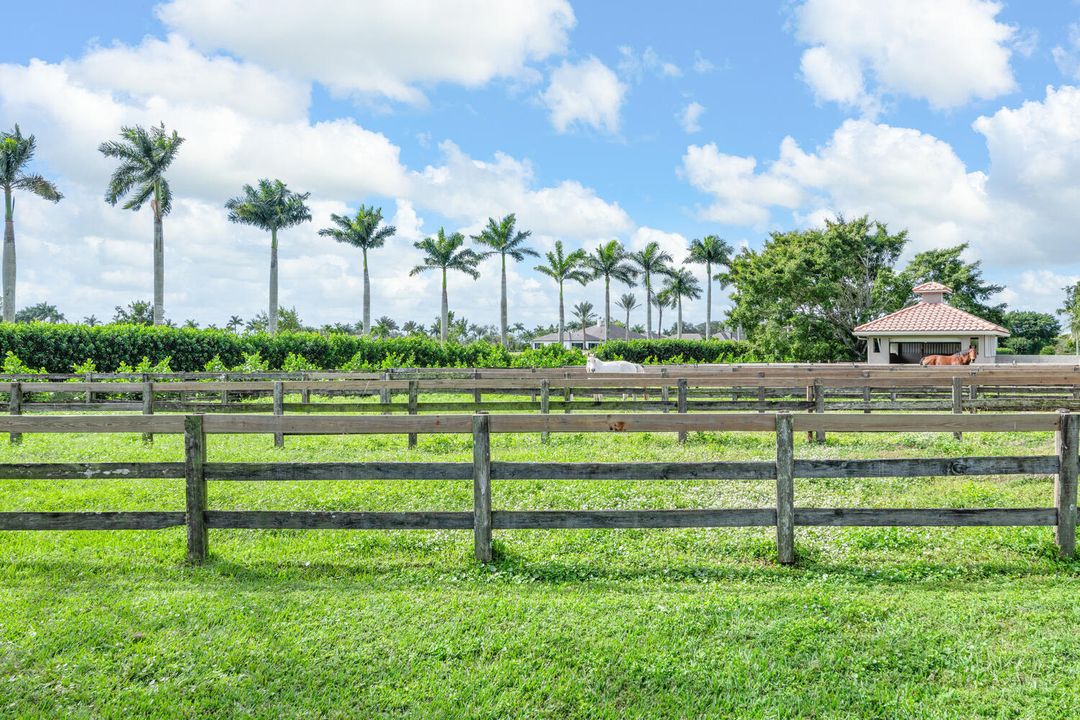 待售: $3,525,000 (3 贝兹, 2 浴室, 2973 平方英尺)