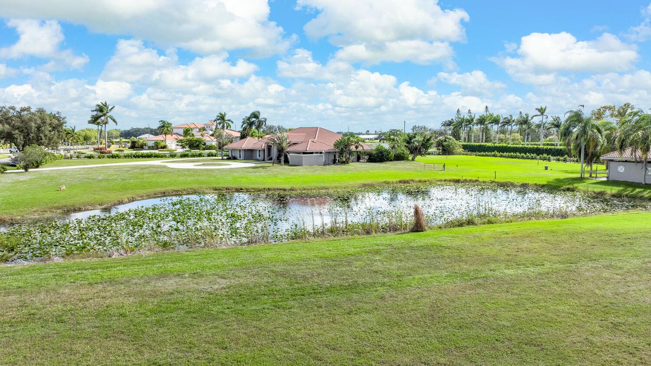 待售: $3,525,000 (3 贝兹, 2 浴室, 2973 平方英尺)