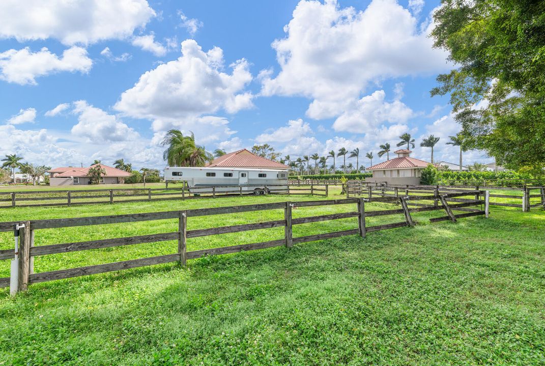 待售: $3,525,000 (3 贝兹, 2 浴室, 2973 平方英尺)