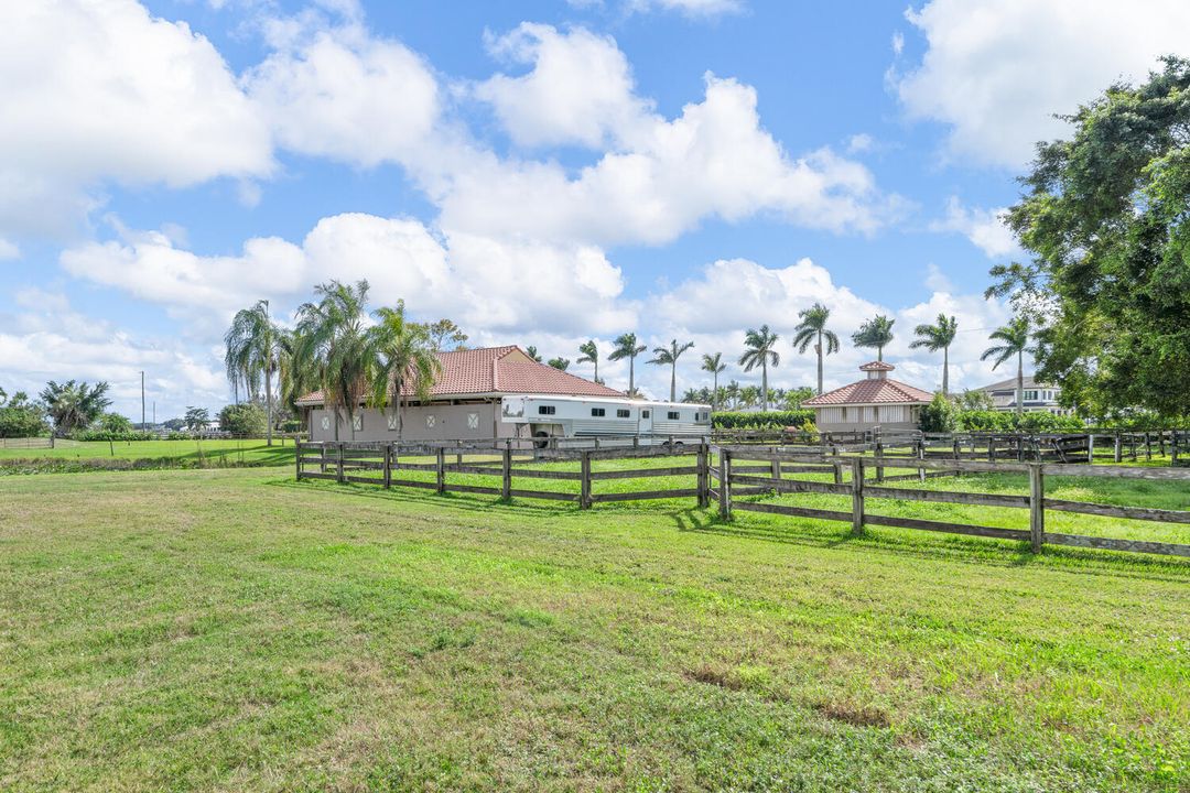 待售: $3,525,000 (3 贝兹, 2 浴室, 2973 平方英尺)