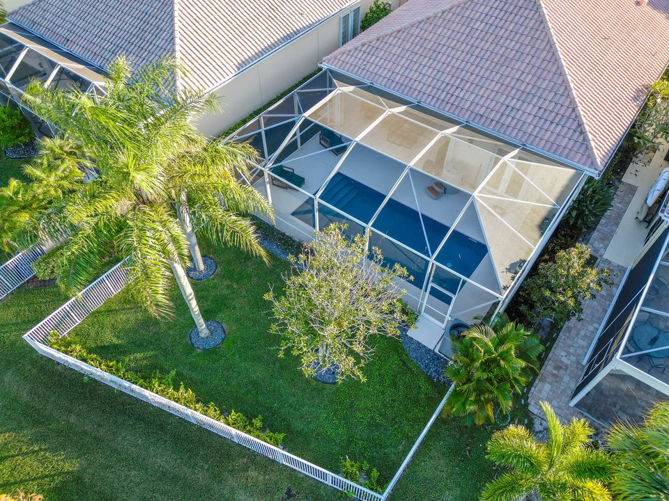 出租: $9,000 (3 贝兹, 2 浴室, 2000 平方英尺)