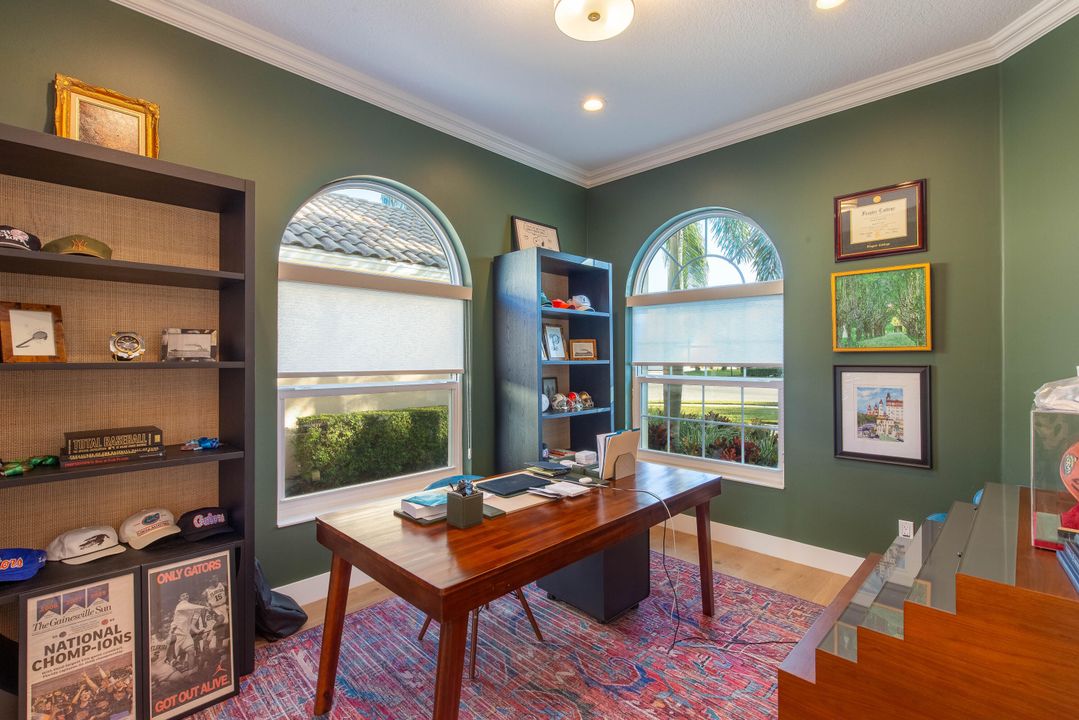 出租: $9,000 (3 贝兹, 2 浴室, 2000 平方英尺)