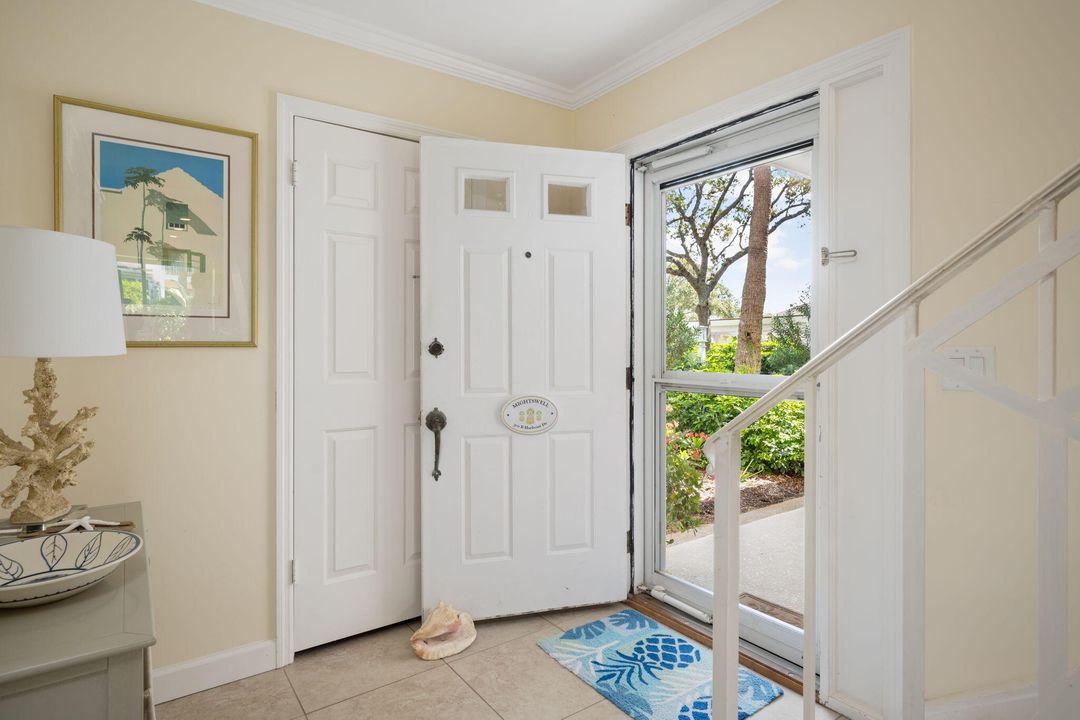 待售: $685,000 (3 贝兹, 3 浴室, 1740 平方英尺)