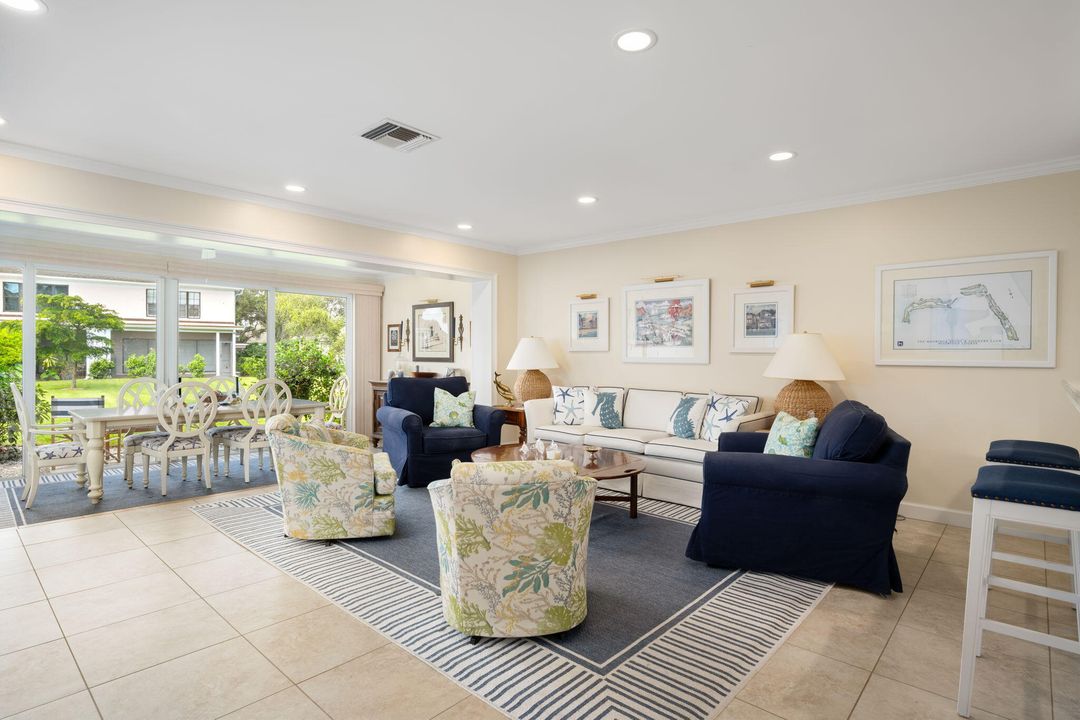 待售: $685,000 (3 贝兹, 3 浴室, 1740 平方英尺)