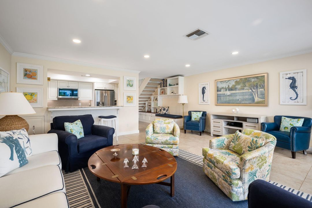 待售: $685,000 (3 贝兹, 3 浴室, 1740 平方英尺)