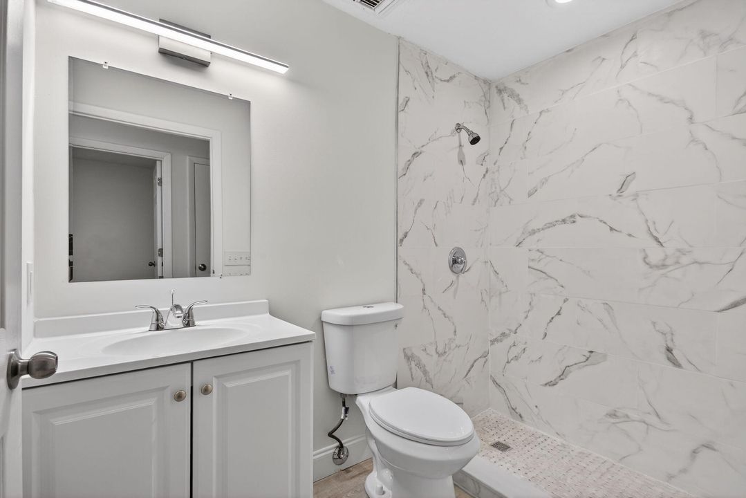 待售: $499,900 (2 贝兹, 2 浴室, 1243 平方英尺)