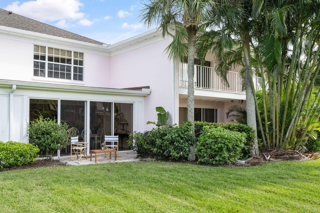 待售: $685,000 (3 贝兹, 3 浴室, 1740 平方英尺)