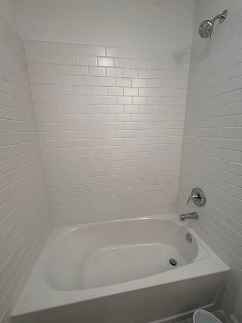 For Rent: $2,550 (3 beds, 2 baths, 1363 Square Feet)