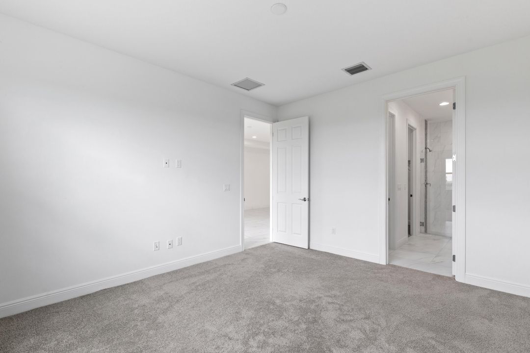 На продажу: $325,000 (2 спален, 2 ванн, 1620 Квадратных фут)