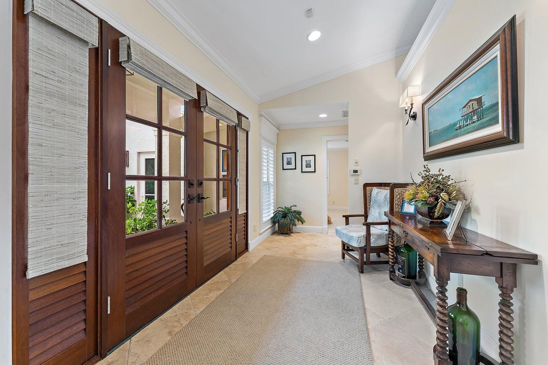 En Venta: $4,248,000 (4 camas, 4 baños, 4425 Pies cuadrados)