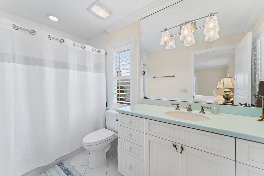 En Venta: $4,248,000 (4 camas, 4 baños, 4425 Pies cuadrados)