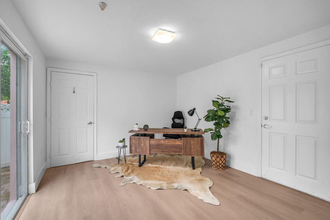 В аренду: $3,900 (4 спален, 3 ванн, 1864 Квадратных фут)