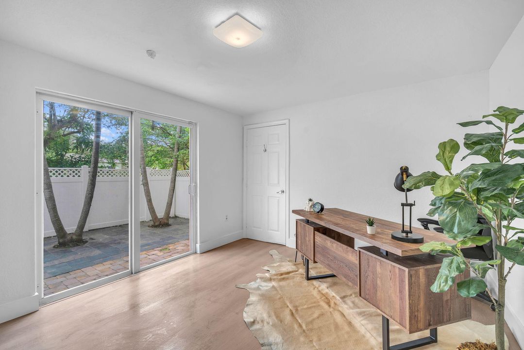 В аренду: $3,900 (4 спален, 3 ванн, 1864 Квадратных фут)