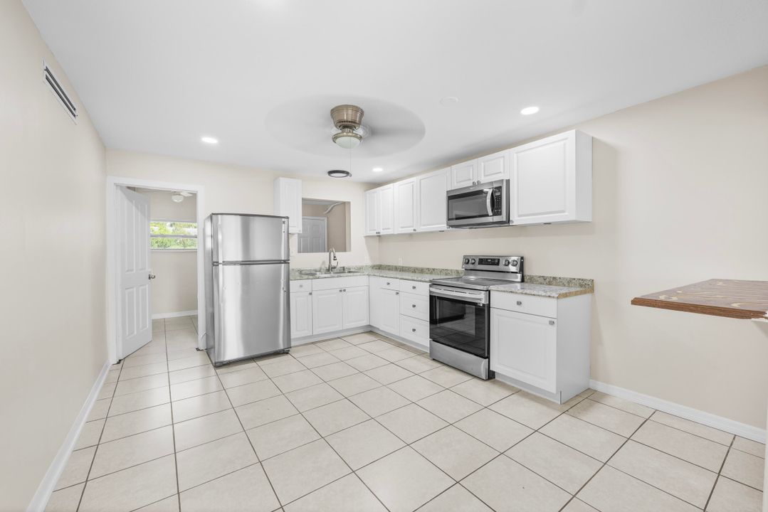 For Rent: $2,200 (2 beds, 2 baths, 1859 Square Feet)