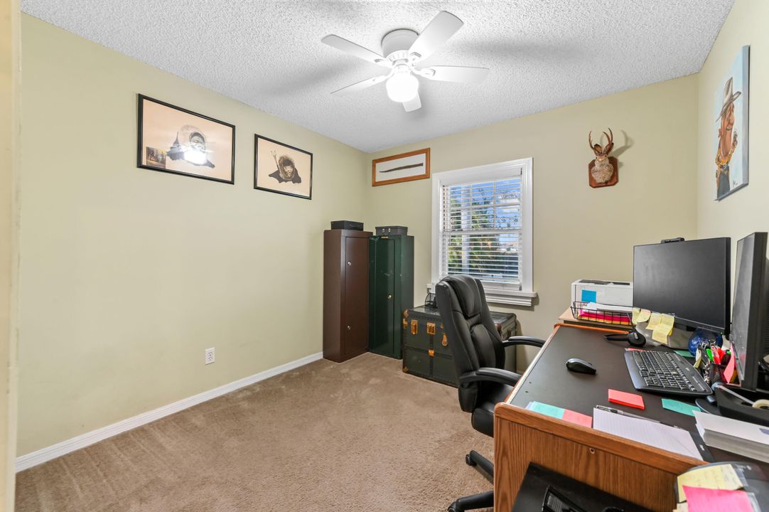 待售: $375,000 (3 贝兹, 2 浴室, 1106 平方英尺)