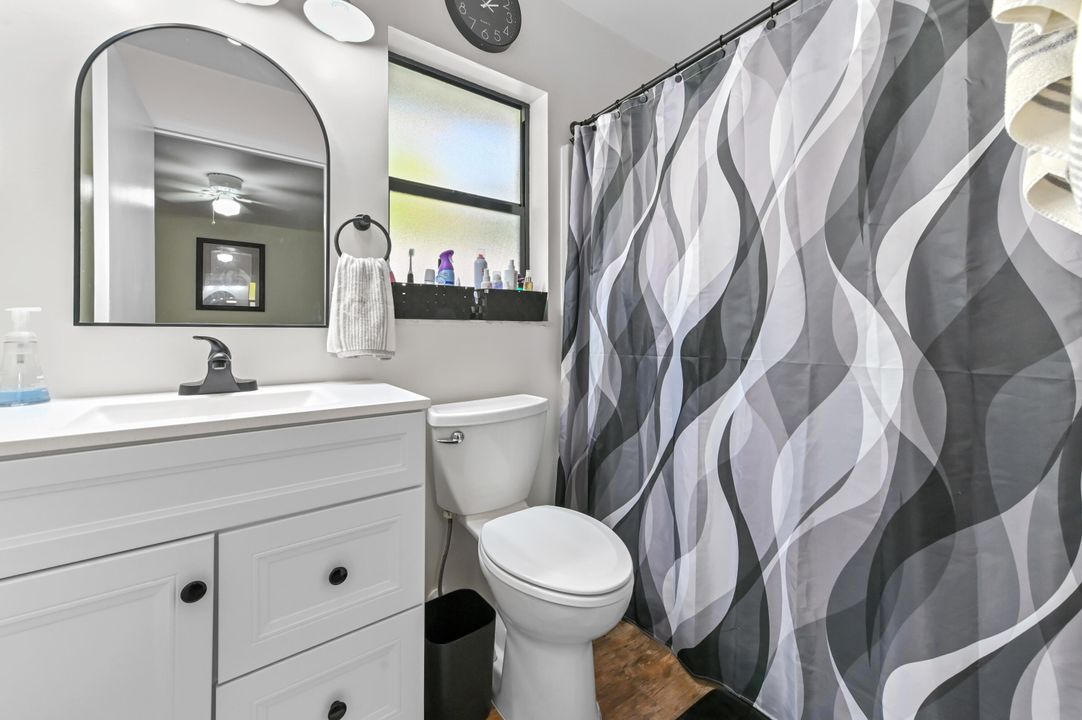 待售: $375,000 (3 贝兹, 2 浴室, 1106 平方英尺)