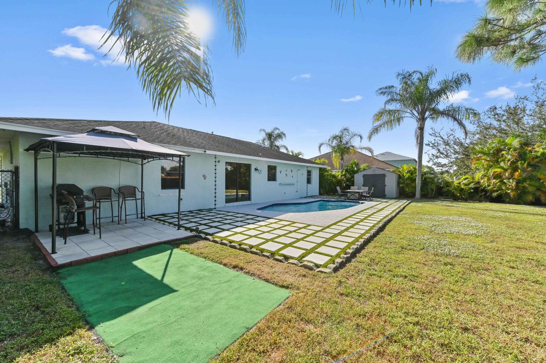 待售: $375,000 (3 贝兹, 2 浴室, 1106 平方英尺)