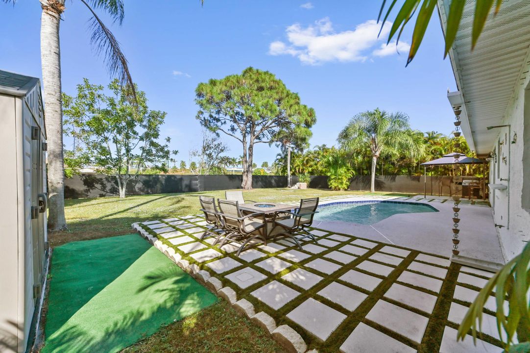 待售: $375,000 (3 贝兹, 2 浴室, 1106 平方英尺)