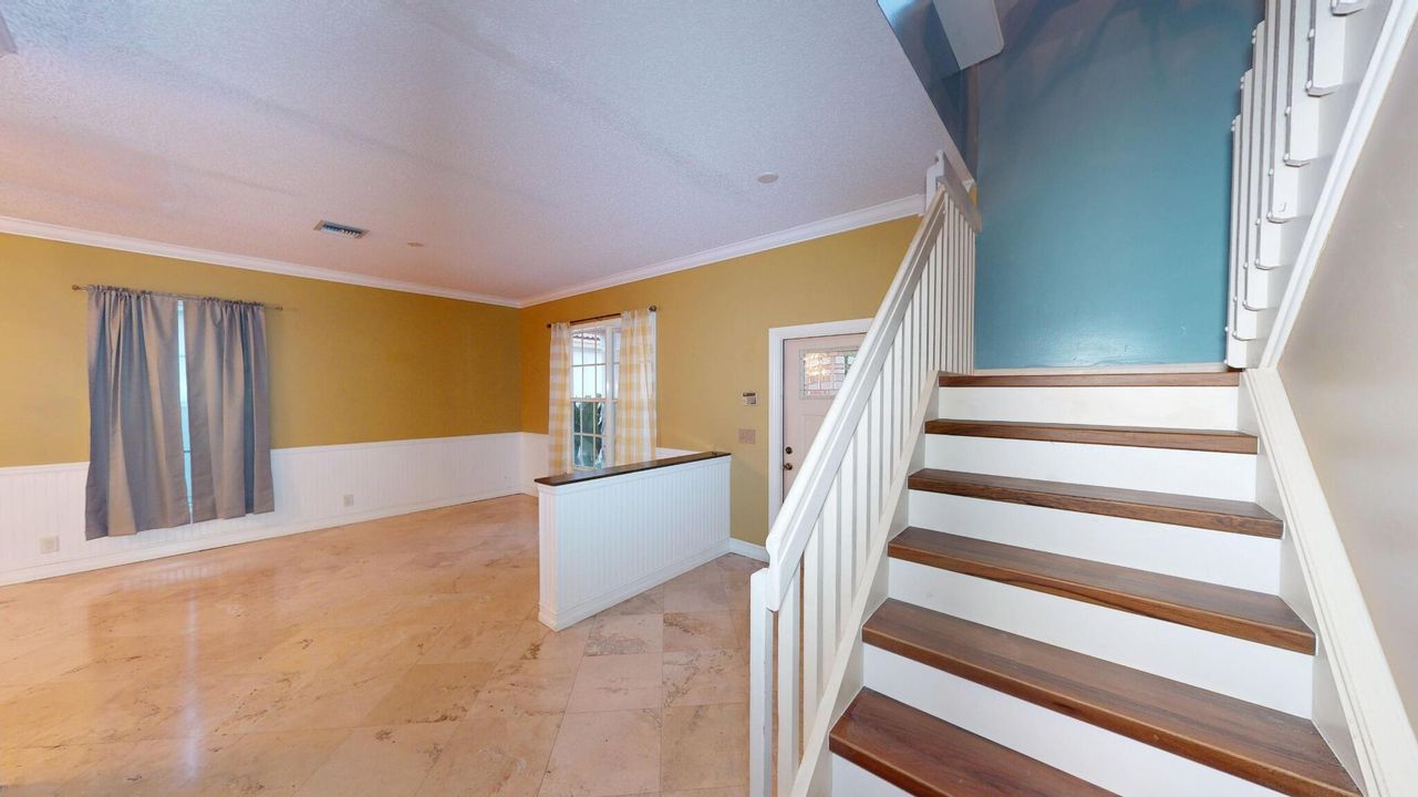 For Rent: $3,500 (4 beds, 2 baths, 2240 Square Feet)