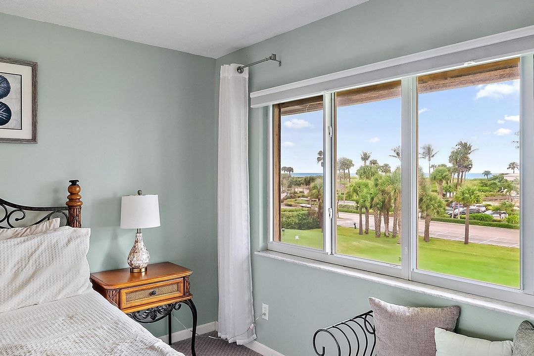 На продажу: $260,000 (1 спален, 1 ванн, 689 Квадратных фут)