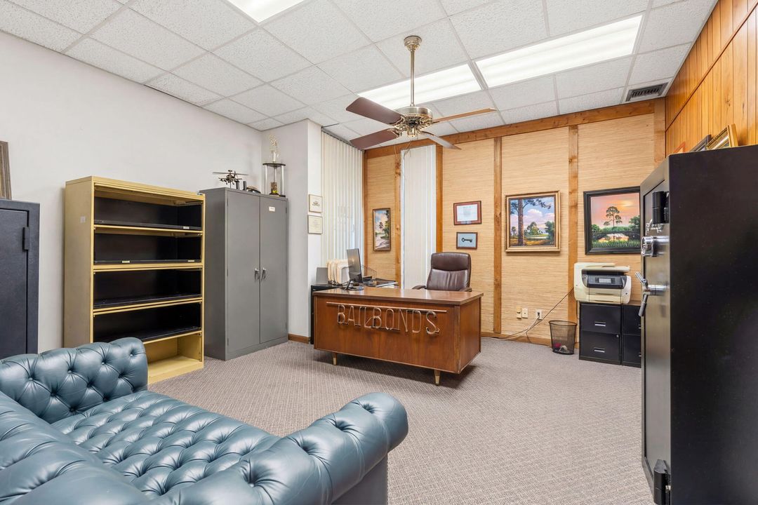 For Sale: $950,000 (0 beds, 0 baths, 3488 Square Feet)