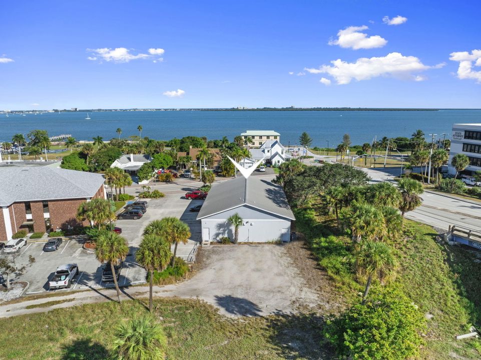 For Sale: $950,000 (0 beds, 0 baths, 3488 Square Feet)