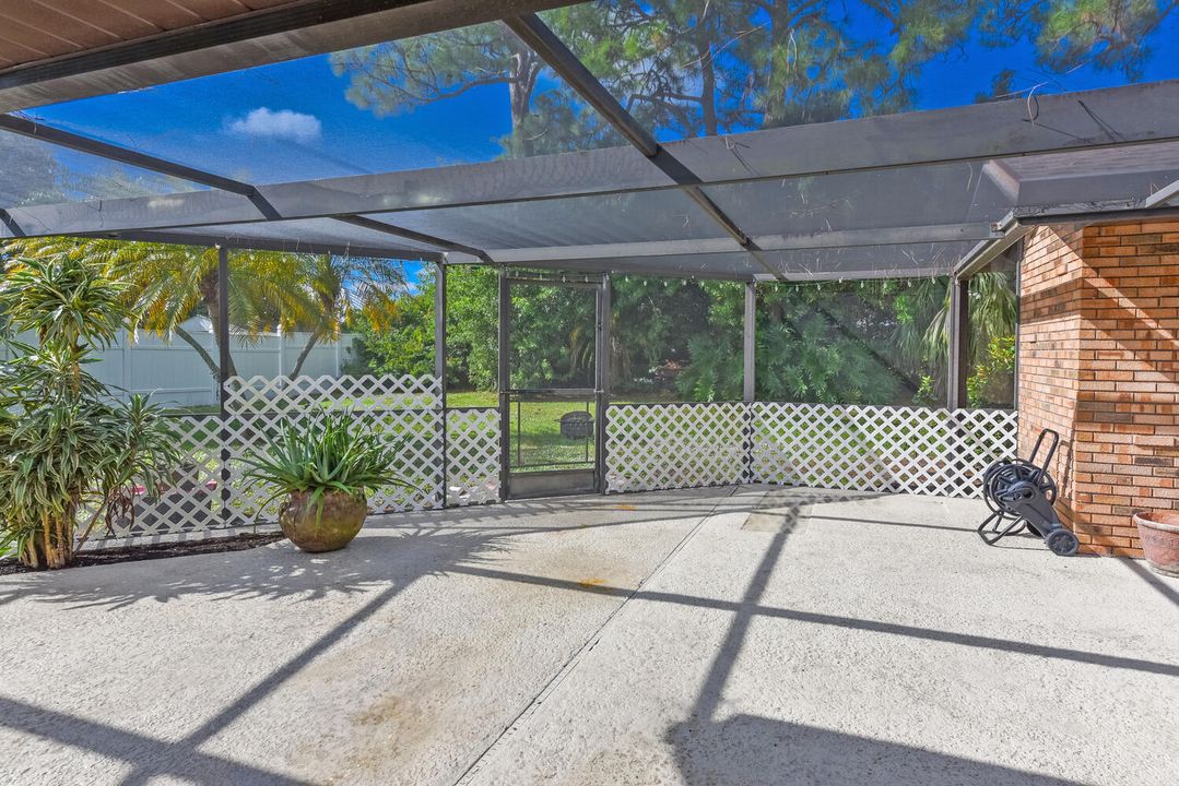 На продажу: $519,900 (4 спален, 3 ванн, 2200 Квадратных фут)