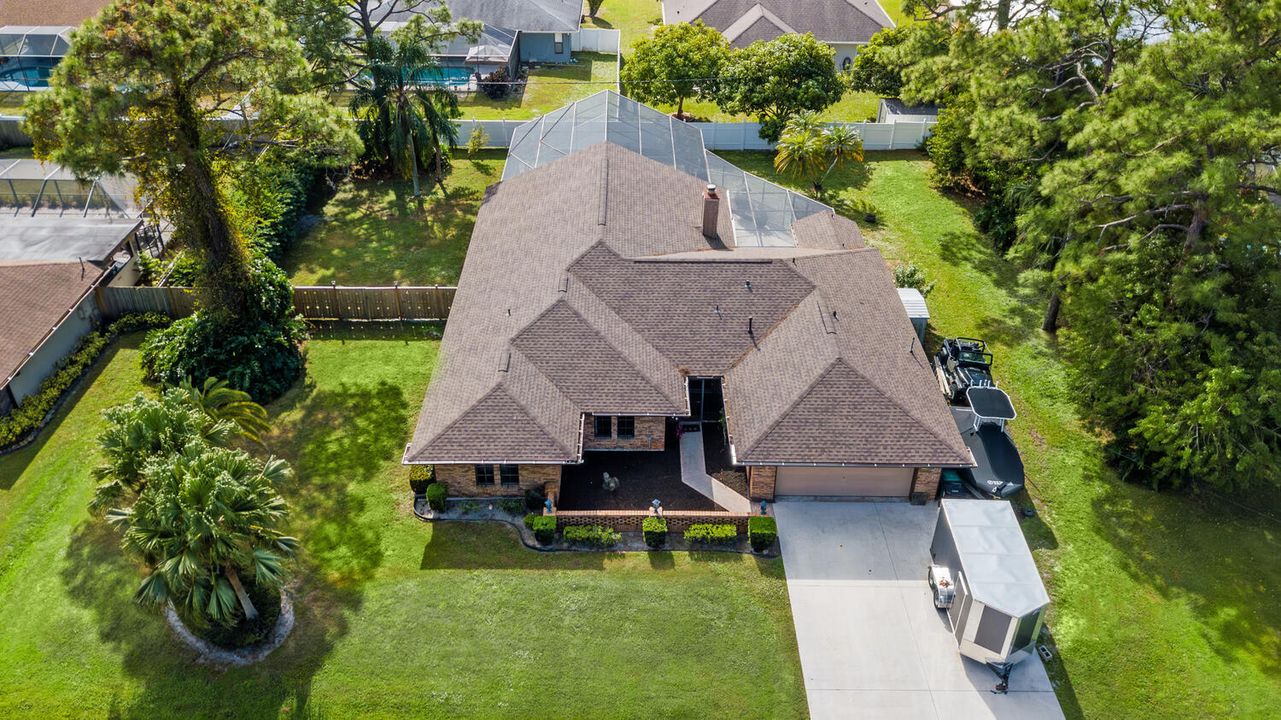 На продажу: $519,900 (4 спален, 3 ванн, 2200 Квадратных фут)