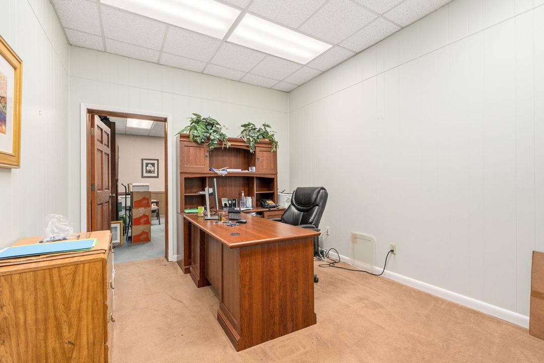 For Sale: $950,000 (0 beds, 0 baths, 3488 Square Feet)