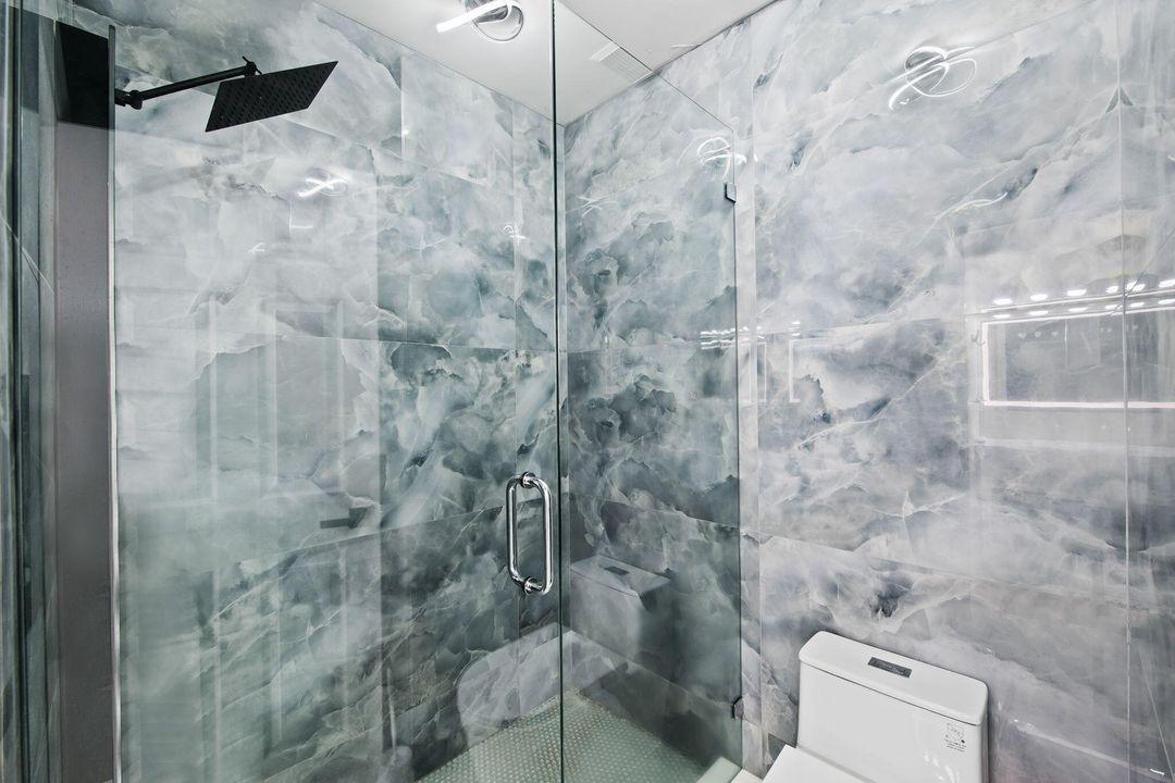 En Venta: $725,000 (4 camas, 2 baños, 2919 Pies cuadrados)