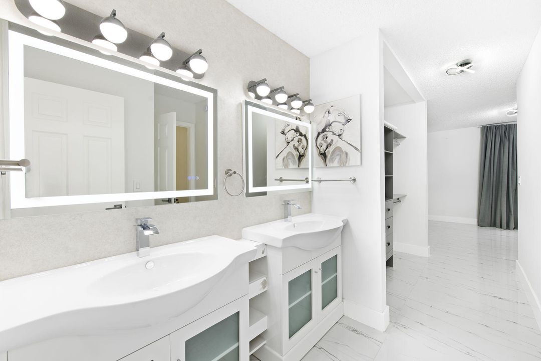 En Venta: $725,000 (4 camas, 2 baños, 2919 Pies cuadrados)