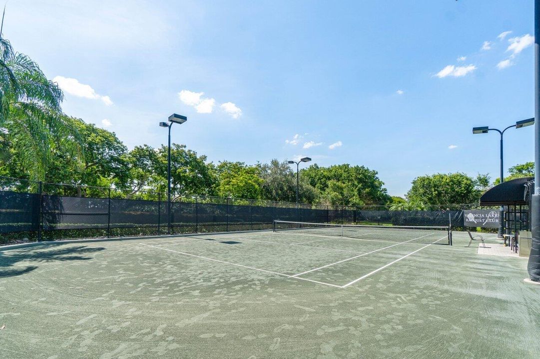 For Sale: $529,000 (3 beds, 2 baths, 1858 Square Feet)