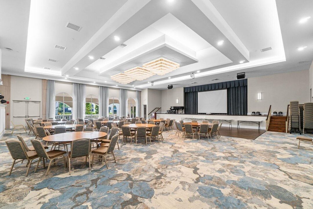 For Sale: $529,000 (3 beds, 2 baths, 1858 Square Feet)