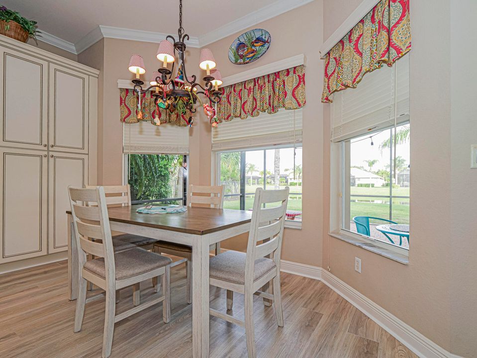 For Sale: $485,000 (3 beds, 2 baths, 2141 Square Feet)