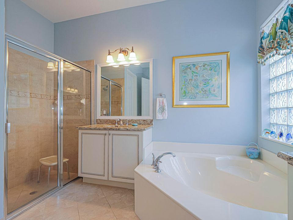 For Sale: $485,000 (3 beds, 2 baths, 2141 Square Feet)