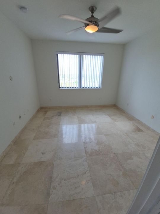 For Rent: $5,500 (2 beds, 2 baths, 1831 Square Feet)