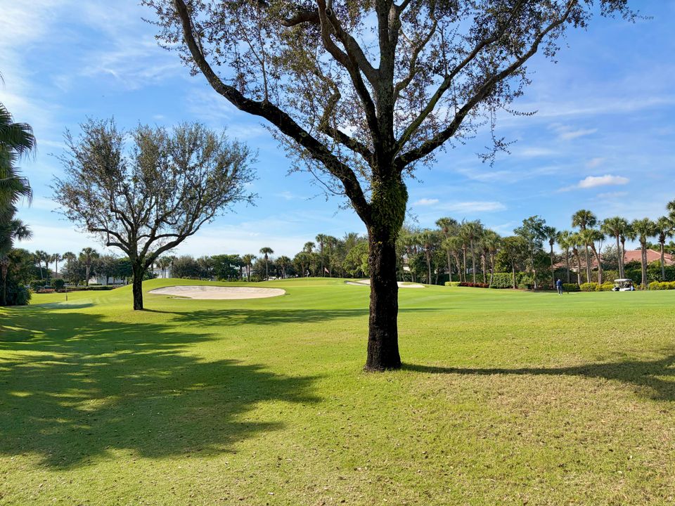 For Sale: $2,999,999 (3 beds, 3 baths, 3028 Square Feet)