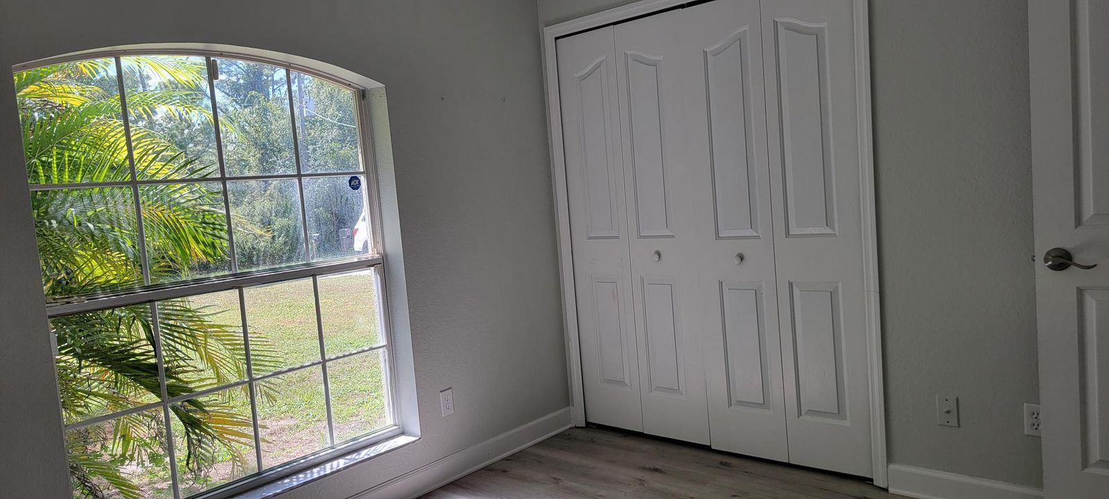 待售: $279,900 (3 贝兹, 2 浴室, 1240 平方英尺)