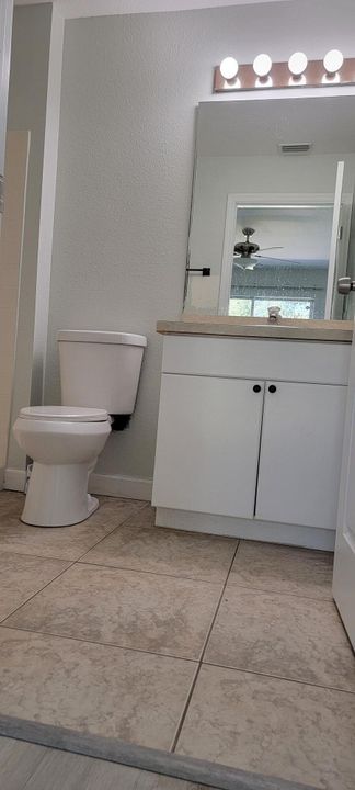 待售: $279,900 (3 贝兹, 2 浴室, 1240 平方英尺)