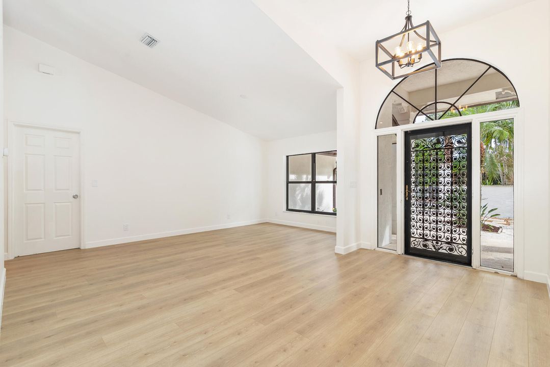 En Venta: $1,750,000 (5 camas, 5 baños, 3597 Pies cuadrados)