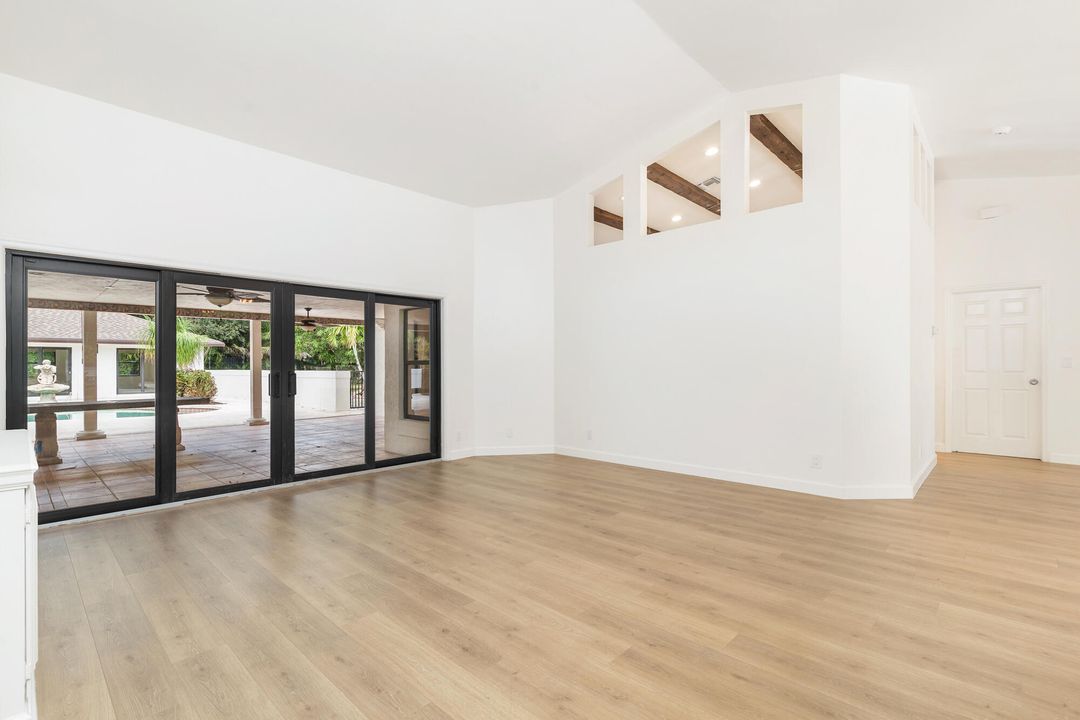 En Venta: $1,750,000 (5 camas, 5 baños, 3597 Pies cuadrados)