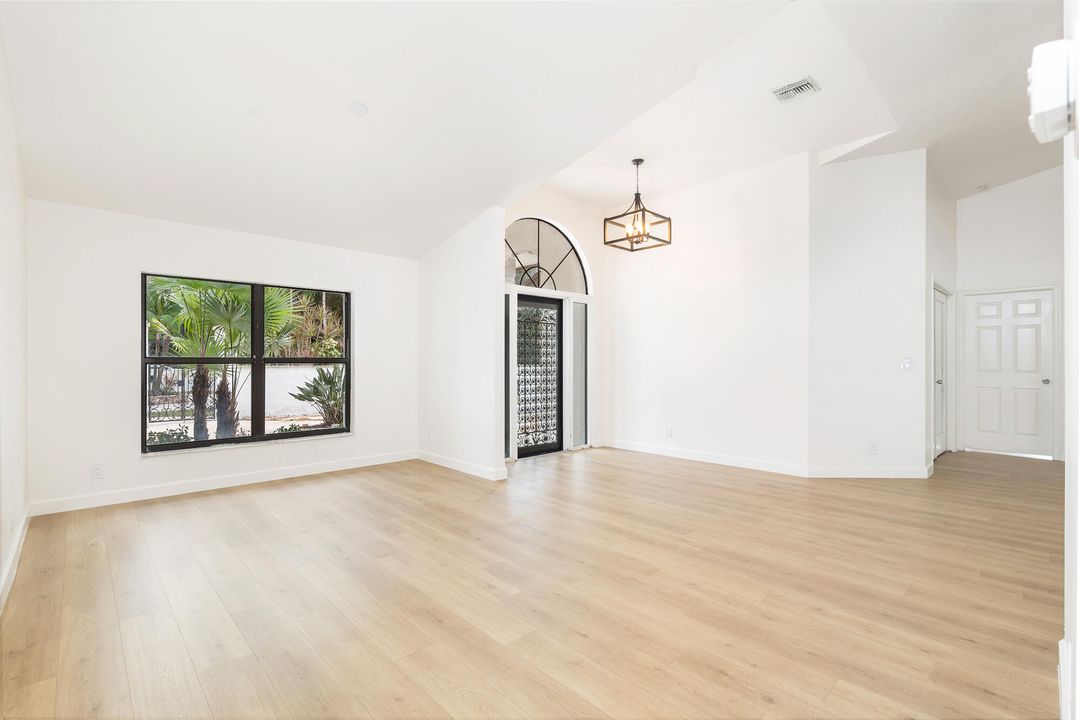 En Venta: $1,750,000 (5 camas, 5 baños, 3597 Pies cuadrados)