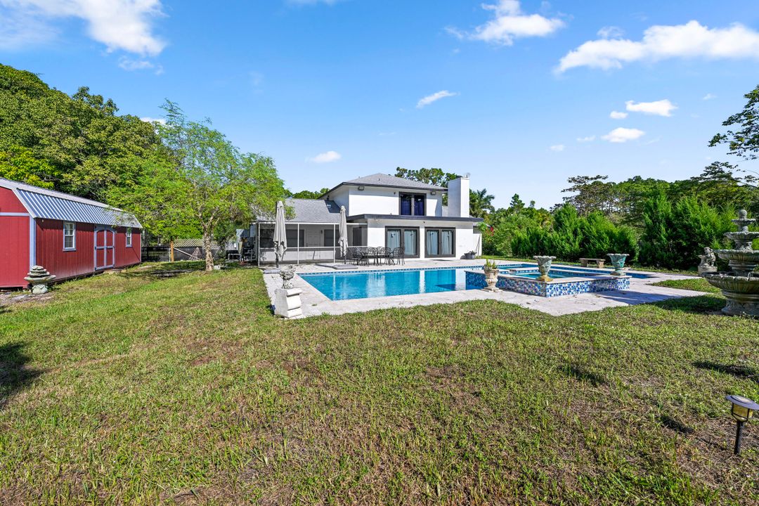 For Sale: $725,000 (4 beds, 3 baths, 2315 Square Feet)