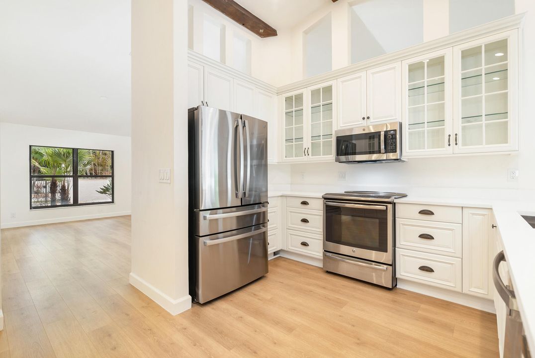 En Venta: $1,750,000 (5 camas, 5 baños, 3597 Pies cuadrados)