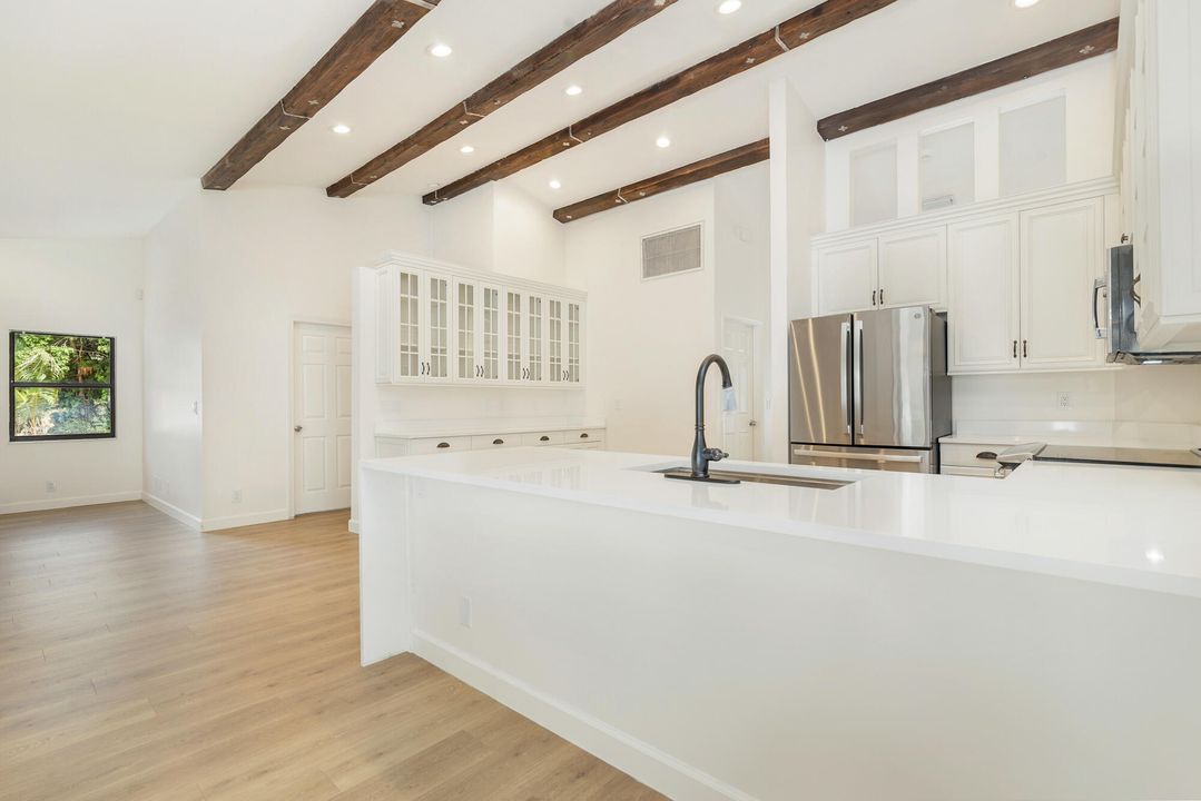 En Venta: $1,750,000 (5 camas, 5 baños, 3597 Pies cuadrados)