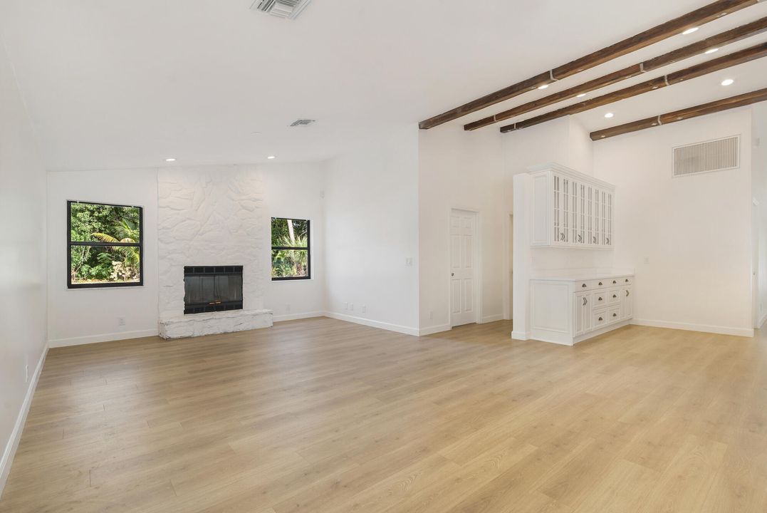 En Venta: $1,750,000 (5 camas, 5 baños, 3597 Pies cuadrados)