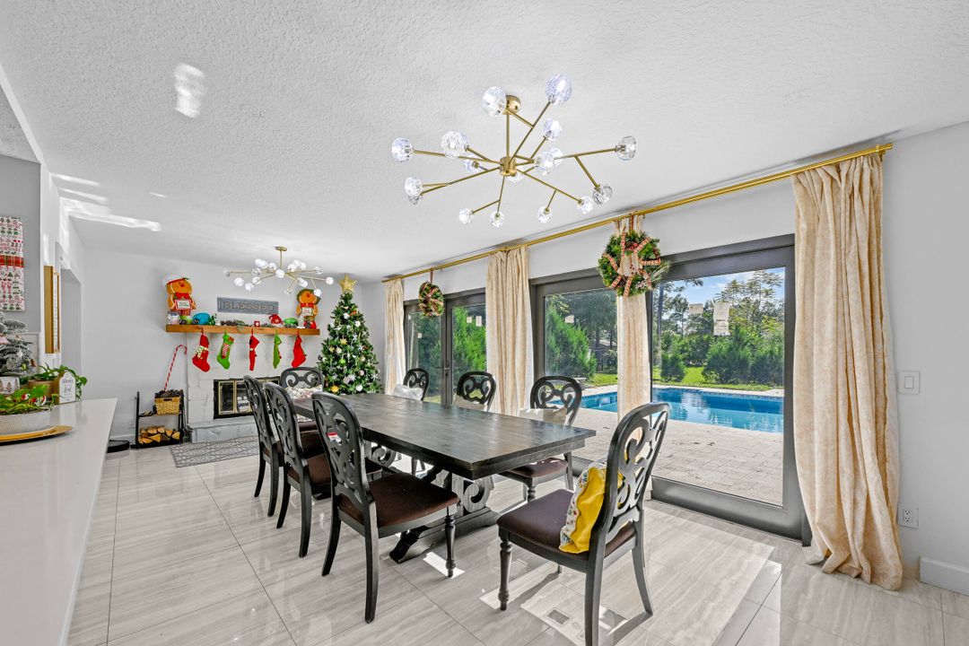 For Sale: $725,000 (4 beds, 3 baths, 2315 Square Feet)