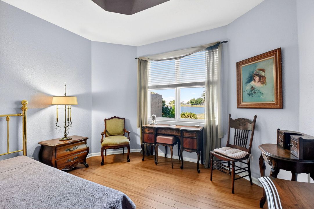 En Venta: $439,900 (2 camas, 2 baños, 1880 Pies cuadrados)