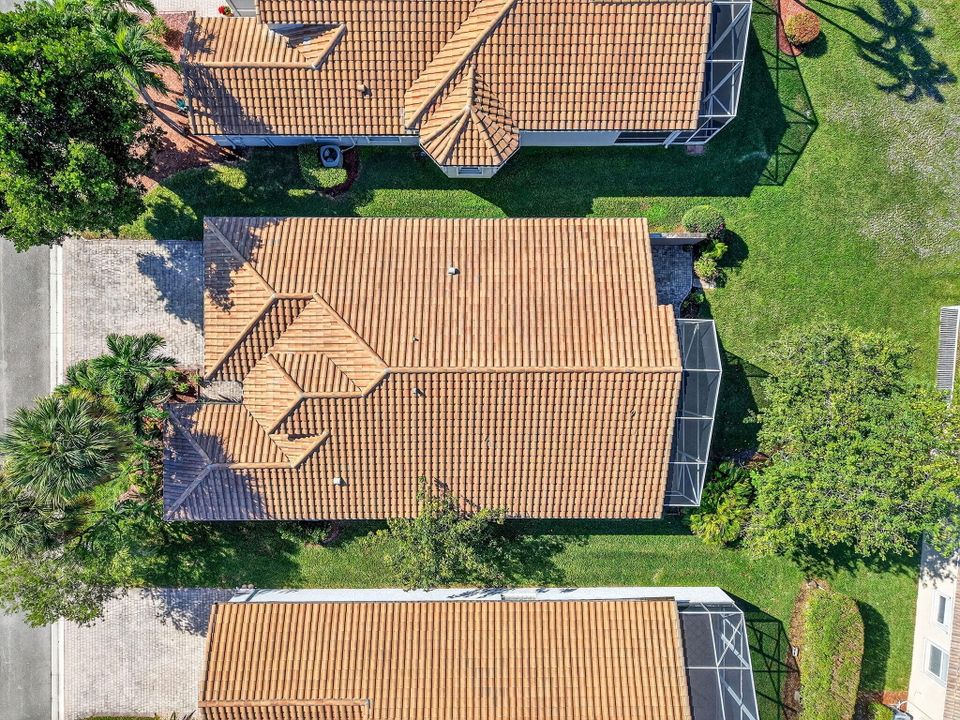 En Venta: $439,900 (2 camas, 2 baños, 1880 Pies cuadrados)